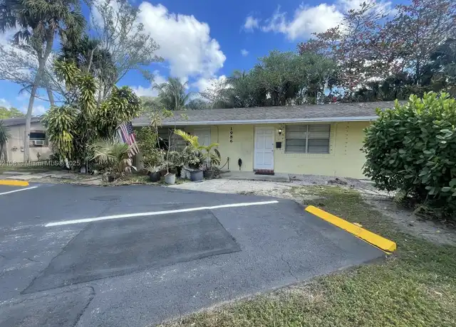 Property at 1986 SW 28th Ln Unit 2, Fort Lauderdale, FL, 33312, 2 beds, 1 bath, [object Object]