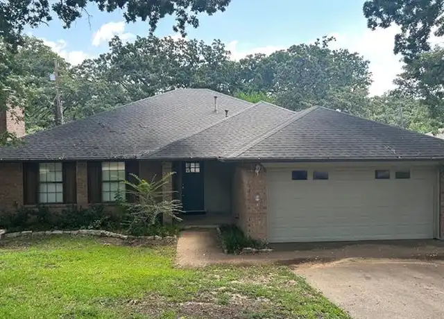 Property at 820 Lake Forest Ct, Grapevine, TX, 76051, 3 beds, 2 baths, [object Object]