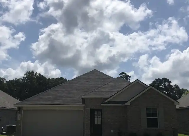 Property at 28384 Longfellow Ln, Albany, LA, 70711, 3 beds, 2 baths, [object Object]