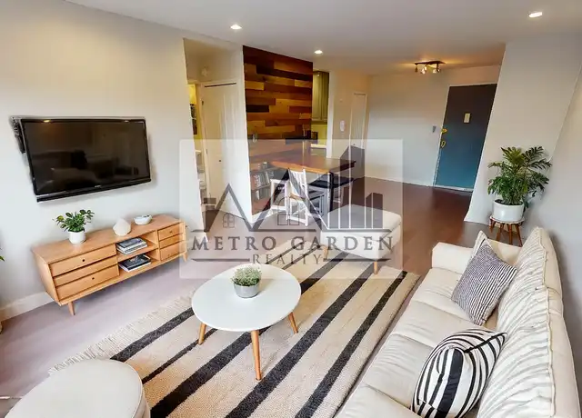 Property at 6615 Thornton Pl, Rego Park, NY, 11374, 1 bed, 1 bath, [object Object]