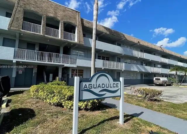 Property at 11195 SW 1st St #314, Miami, FL, 33174, 2 beds, 1 bath, [object Object]