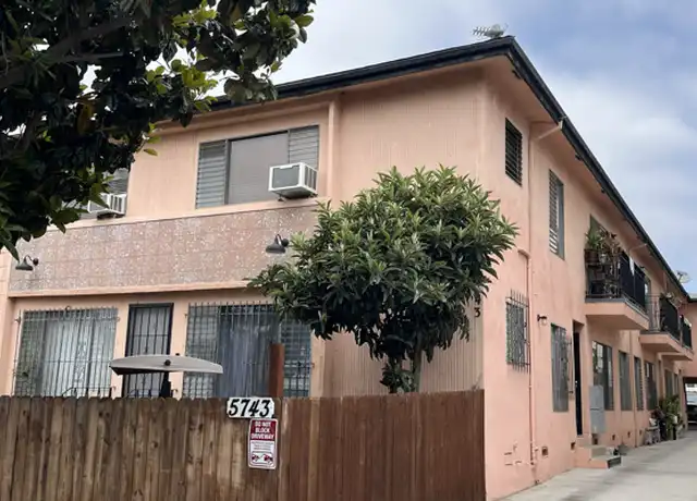 Property at 5743 La Mirada Ave, Los Angeles, CA, 90038, 1 bed, 1 bath, [object Object]