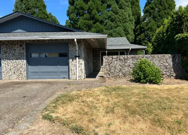 Property at 615 NE 26th St Unit 615, McMinnville, OR, 97128, 2 beds, 1 bath, [object Object]
