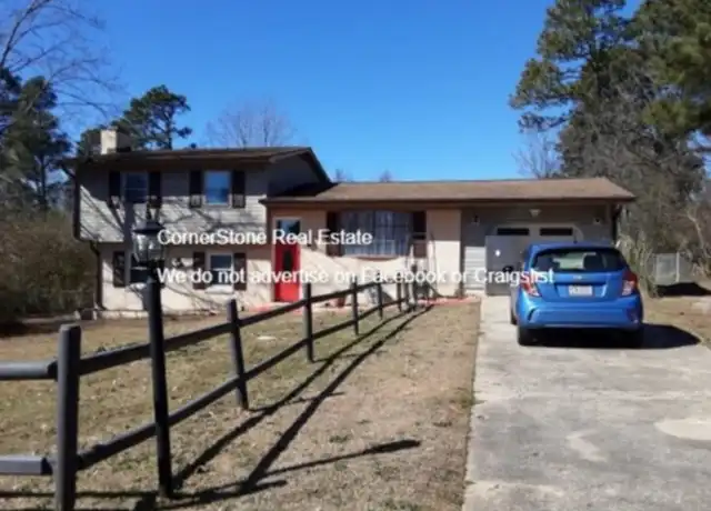 Property at 207 Ingleside Dr, Fayetteville, NC, 28303, 3 beds, 2.5 baths, [object Object]
