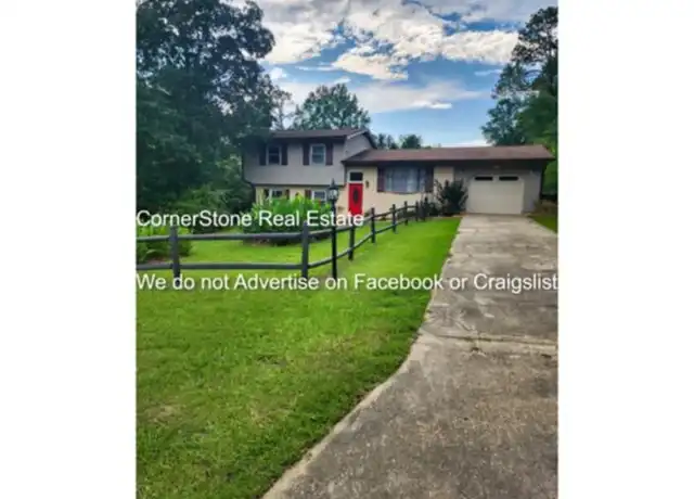Property at 207 Ingleside Dr, Fayetteville, NC, 28303, 3 beds, 2.5 baths, [object Object]