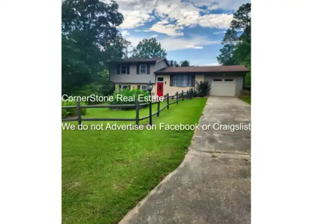 Property at 207 Ingleside Dr, Fayetteville, NC, 28303, 3 beds, 2.5 baths, [object Object]