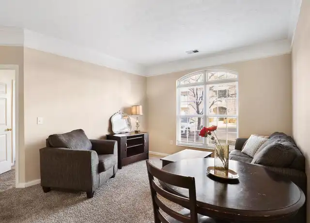 Property at 1901 N Lincoln Ave, Urbana, IL, 61801, 4 beds, 4 baths, [object Object]