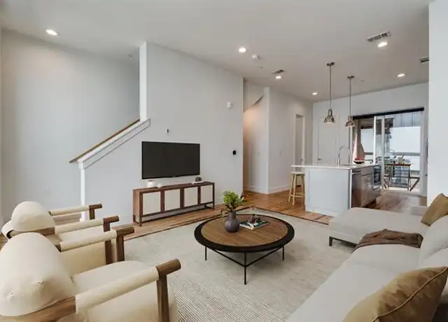 Property at 4419 Cabell Dr Unit 103, Dallas, TX, 75204, 2 beds, 2.5 baths, [object Object]