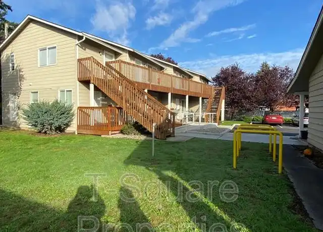 Property at 717 Cedar Ave Unit 201, Marysville, WA, 98270, 2 beds, 1 bath, [object Object]