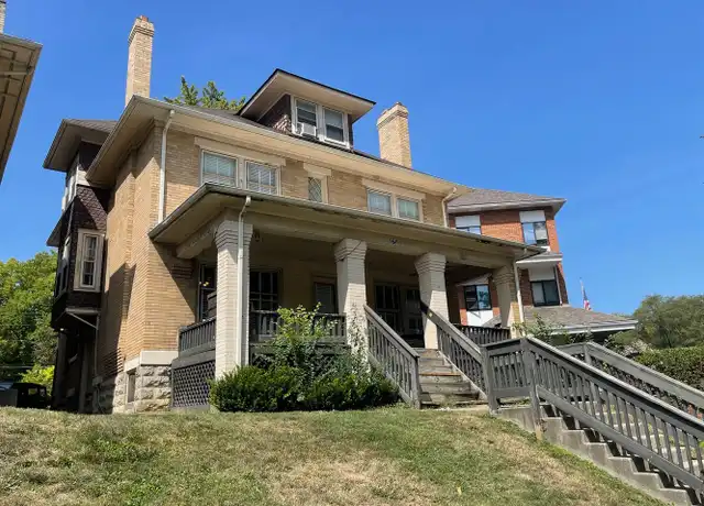 Property at 68 E 17th Ave Unit 68, Columbus, OH, 43201, 9 beds, 3 baths, [object Object]
