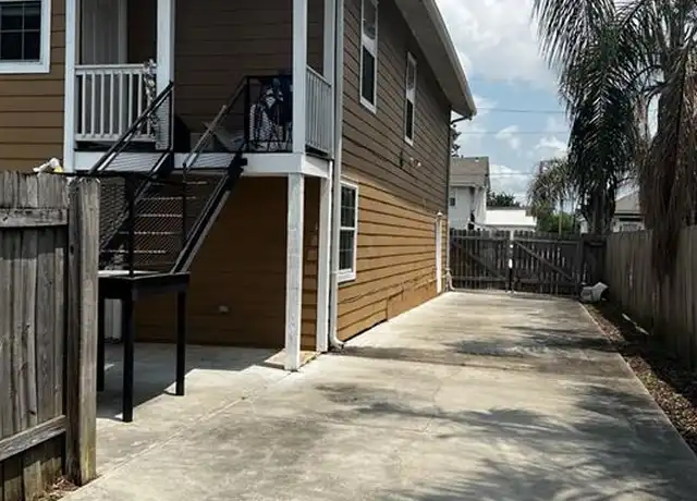 Property at 5806 Catina St Unit B, New Orleans, LA, 70124, 3 beds, 2 baths, [object Object]