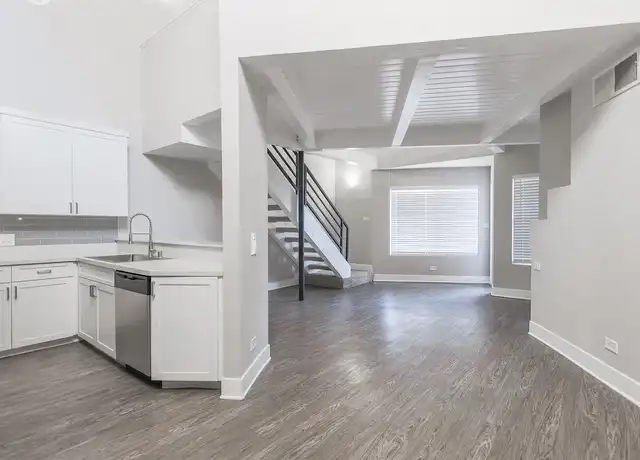 Property at 7918 Reseda Blvd, Reseda, CA, 91335, 2 beds, 2 baths, [object Object]