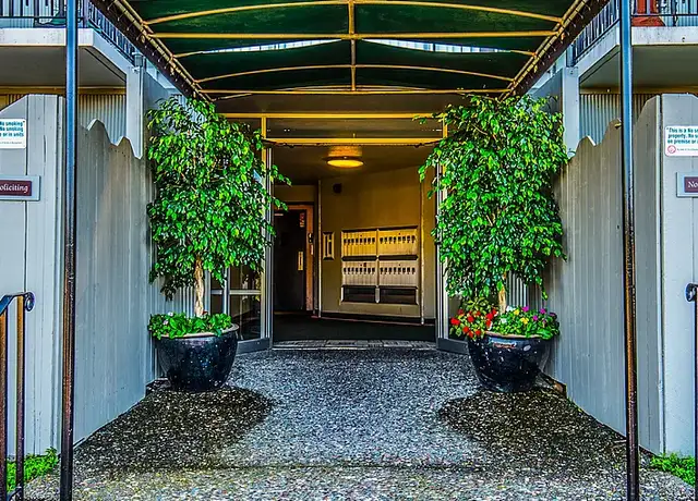 Photo of 325 Rowland Blvd, Novato, CA 94947