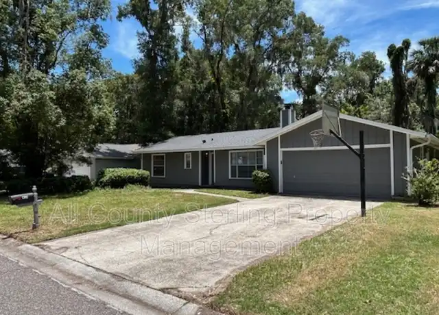 Property at 424 Hickory Rd, Apopka, FL, 32712, 3 beds, 2 baths, [object Object]