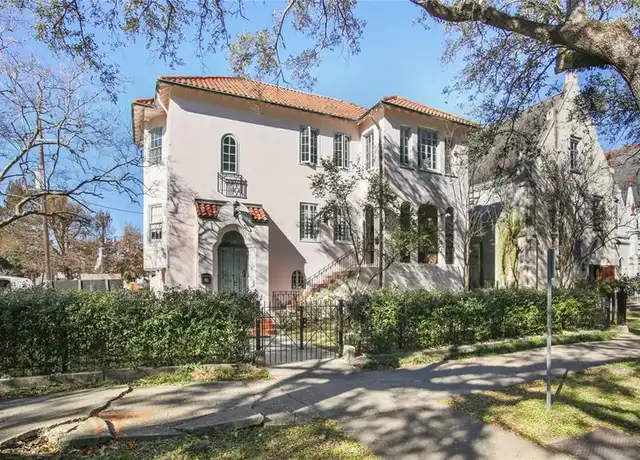 Property at 2931 Saint Charles Ave, New Orleans, LA, 70115, 2 beds, 2 baths, [object Object]