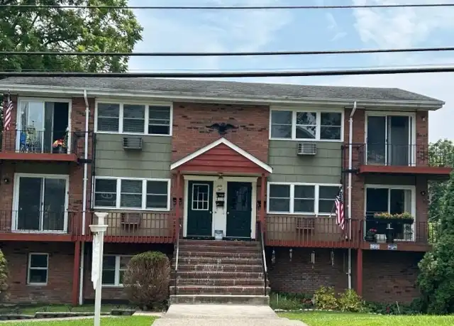 Property at 65 Newton Ave Unit 1, Sussex, NJ, 07461, 1 bed, 1 bath, [object Object]