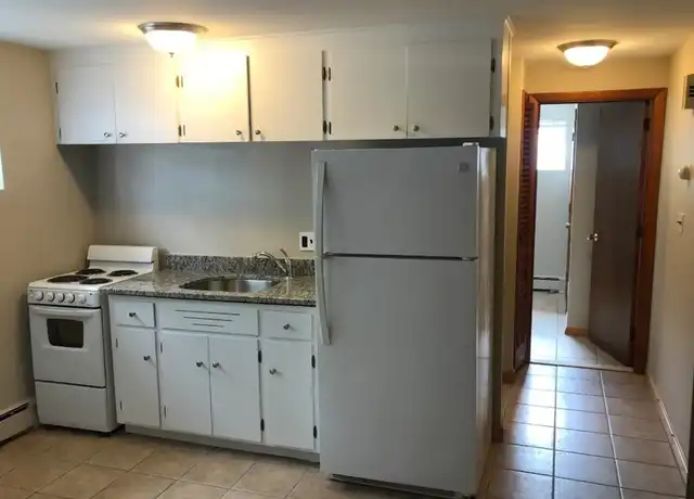 Property at 70 Harvard St Unit 1, Waltham, MA, 02453, 1 bed, 1 bath, [object Object]