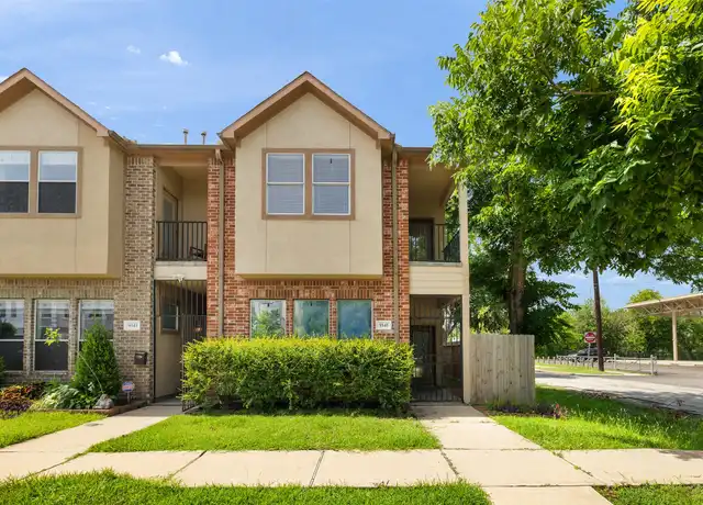 Property at 5545 Cornish St, Houston, TX, 77007, 3 beds, 2.5 baths, [object Object]