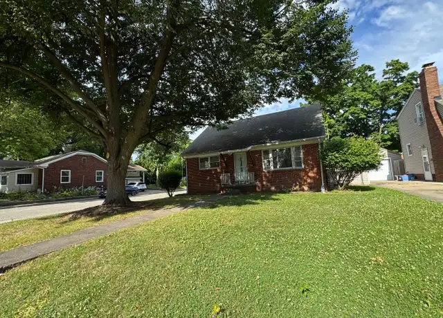 Property at 2449 S 8th St, Springfield, IL, 62703, 3 beds, 1 bath, [object Object]