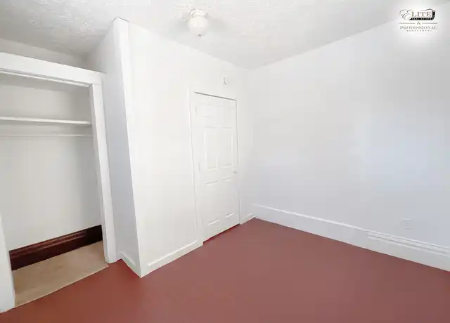 Property at 1116 Seymour Ave, Lansing, MI, 48906, 2 beds, 1 bath, [object Object]