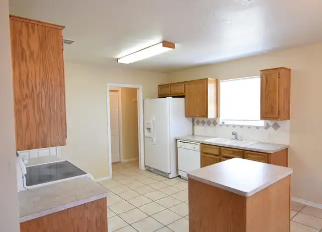 Property at 4303 Captain Dr, Killeen, TX, 76549, 3 beds, 2 baths, [object Object]