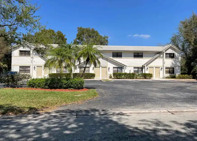Property at 11693 NW 45th St, Coral Springs, FL, 33065, 2 beds, 1.5 baths, [object Object]