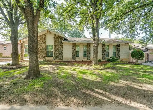 Property at 2909 White Oak Ln, Bedford, TX, 76021, 3 beds, 2 baths, [object Object]
