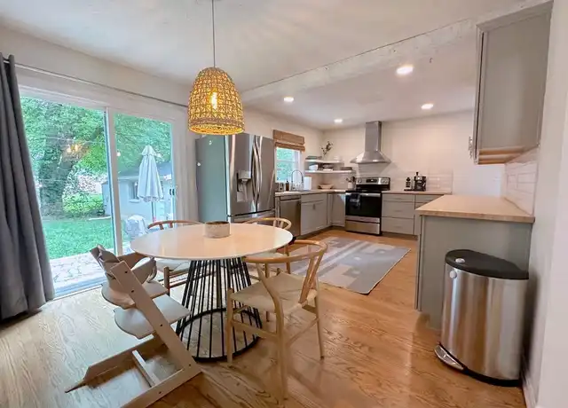 Property at 1005 Fenley Ave, Louisville, KY, 40222, 3 beds, 3 baths, [object Object]