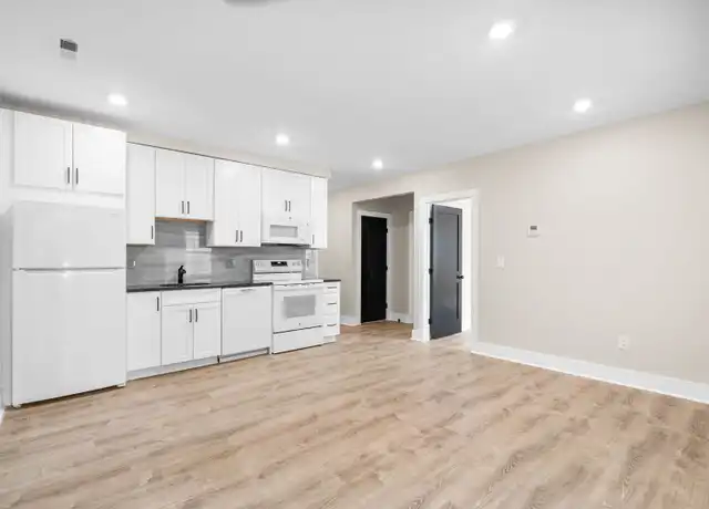 Property at 1516 Oates St NE Unit Residence 3, Washington, DC, 20002, 2 beds, 1 bath, [object Object]