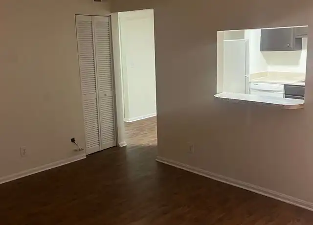 Property at 2005 Terril Ln Unit 2003-1, Louisville, KY, 40218, 1 bed, 1 bath, [object Object]