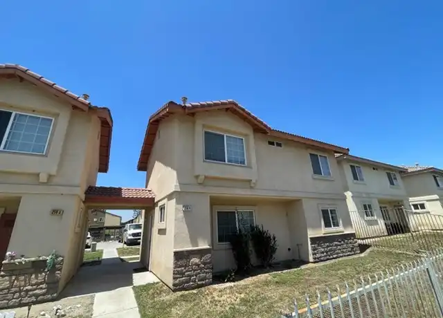 Property at 214 N Spruce Ave, Rialto, CA, 92376, 2 beds, 2 baths, [object Object]