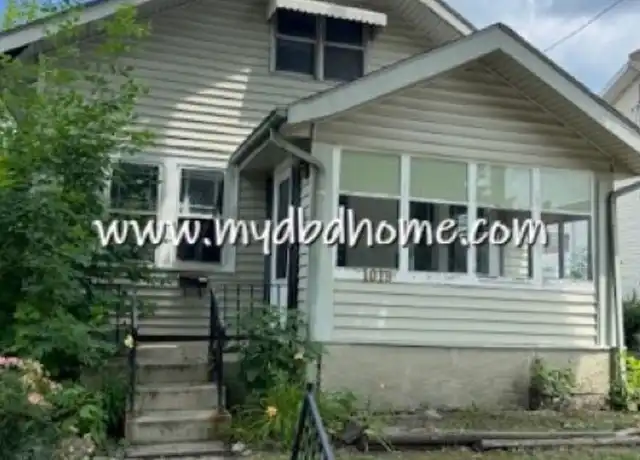 Property at 1018 Archer Ave, Fort Wayne, IN, 46808, 2 beds, 1 bath, [object Object]