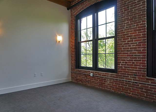 Photo of 60 Water St Unit 60-2013, North Andover, MA 01845