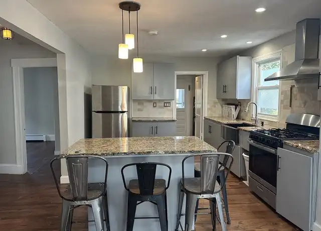 Property at 44 Holyoke St Unit 1FL, Quincy, MA, 02171, 3 beds, 1.5 baths, [object Object]