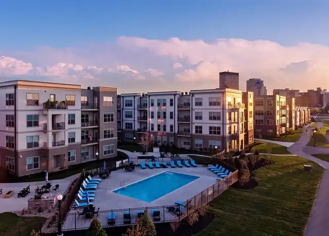 Property at Water Street Apartments - 427 Water St, Dayton, OH, 45402, 2 beds, 2 baths, [object Object]