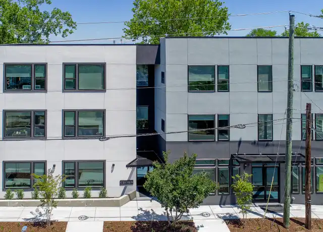 Property at 919 Castle St Unit 205, Wilmington, NC, 28401, 1 bed, 1 bath, [object Object]