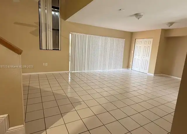 Property at 3208 San Remo Cir #3208, Homestead, FL, 33035, 3 beds, 2.5 baths, [object Object]