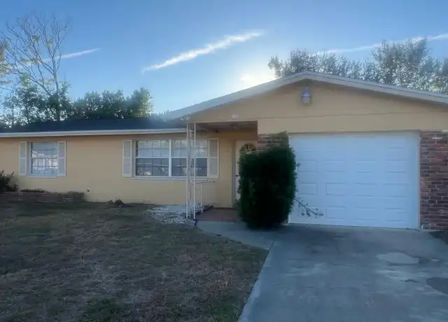 Property at 1352 Beacon Dr, Daytona Beach, FL, 32117, 2 beds, 1.5 baths, [object Object]