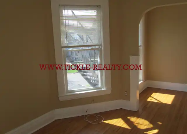 Property at 459 Meigs St Unit 2, Rochester, NY, 14607, 2 beds, 1 bath, [object Object]