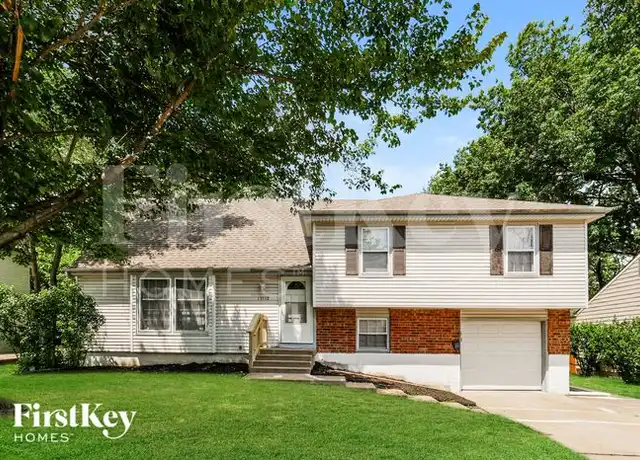 Property at 13110 Donnelly Ave, Grandview, MO, 64030, 4 beds, 2 baths, [object Object]