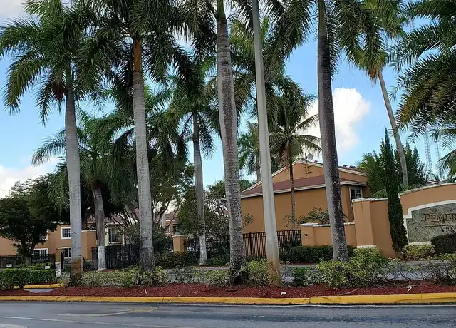 Property at Pembroke Park Apartments - 3700 SW 52nd Ave, Hollywood, FL, 33023, 2 beds, 2 baths, [object Object]