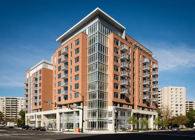 Photo of 505 18th St S, Arlington, VA 22202