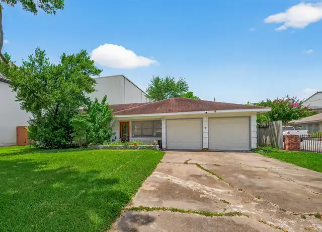 Property at 1509 Ronson Rd, Houston, TX, 77055, 3 beds, 2 baths, [object Object]