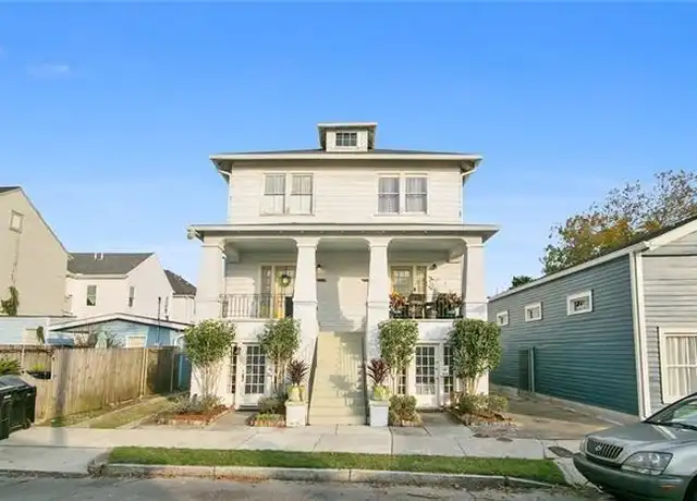 Property at 723 Valmont St Unit B, New Orleans, LA, 70115, 1 bed, 1 bath, [object Object]