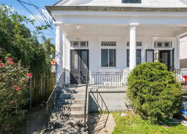 Property at 1520 Leonidas St, New Orleans, LA, 70118, 2 beds, 1 bath, [object Object]