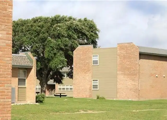 Property at 711 Glenoak Dr, Corpus Christi, TX, 78418, 1 bed, 1 bath, [object Object]