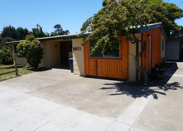Property at 141 Beverly Dr Unit A, Arcata, CA, 95521, 4 beds, 2 baths, [object Object]