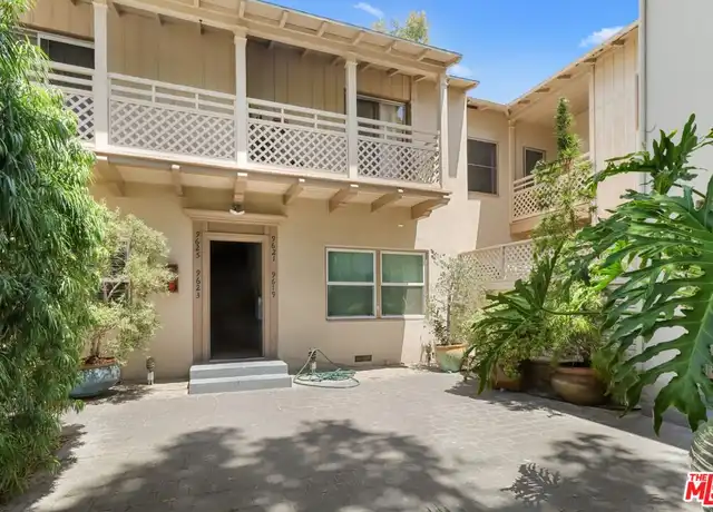 Property at 9625 Charleville Blvd, Beverly Hills, CA, 90212, 2 beds, 1 bath, [object Object]