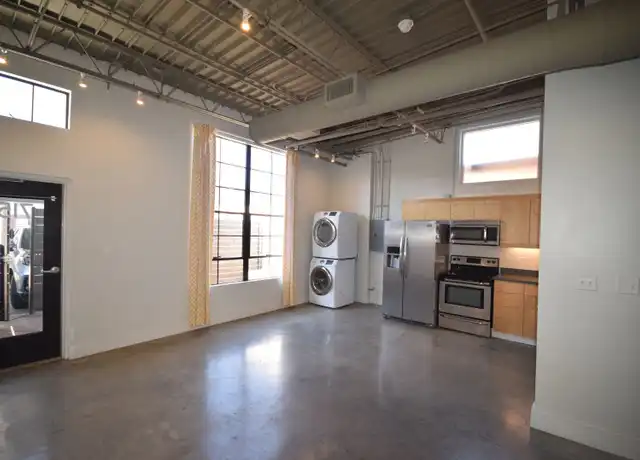 Property at 711 Main St Unit 715B, North Little Rock, AR, 72114, 1 bed, 1 bath, [object Object]