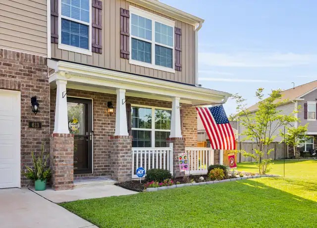 Property at 613 Ava St, New Bern, NC, 28560, 4 beds, 2.5 baths, [object Object]